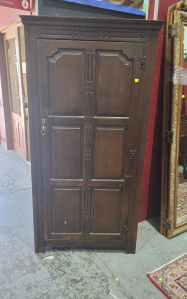 Lot 153 - OAK ARMOIRE