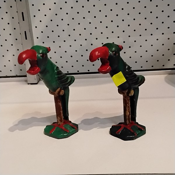 Lot 1259 - BOTTLE OPENERS