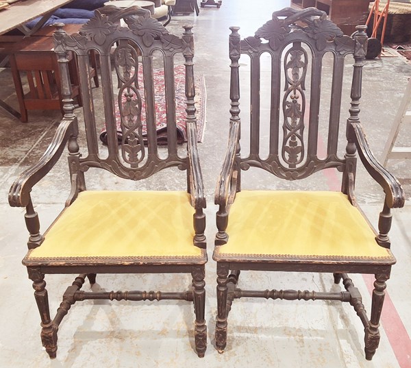 Lot 286 - OPEN ARM CHAIRS
