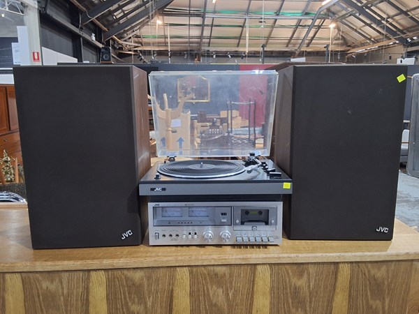 Lot 287 - JVC STEREO