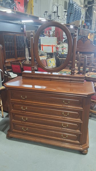 Lot 244 - DRESSING TABLE