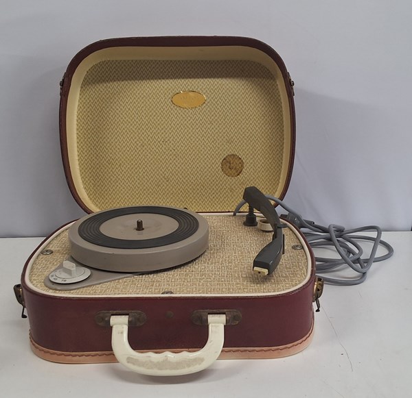 Lot 1243 - PORTABLE RECORD PLAYER