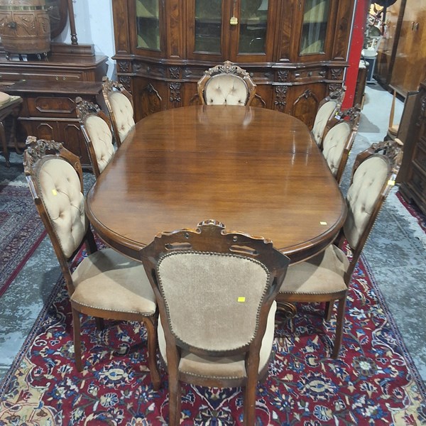Lot 233 - DINING SUITE