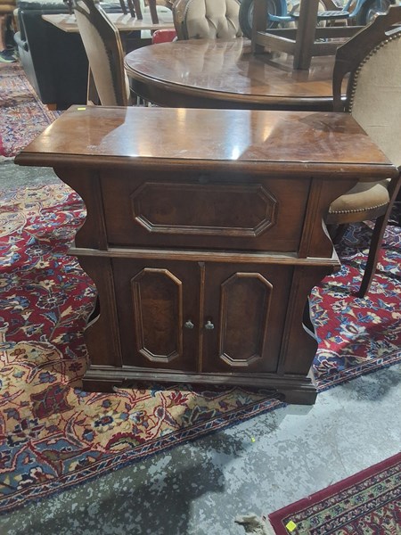 Lot 243 - SIDE CUPBOARD