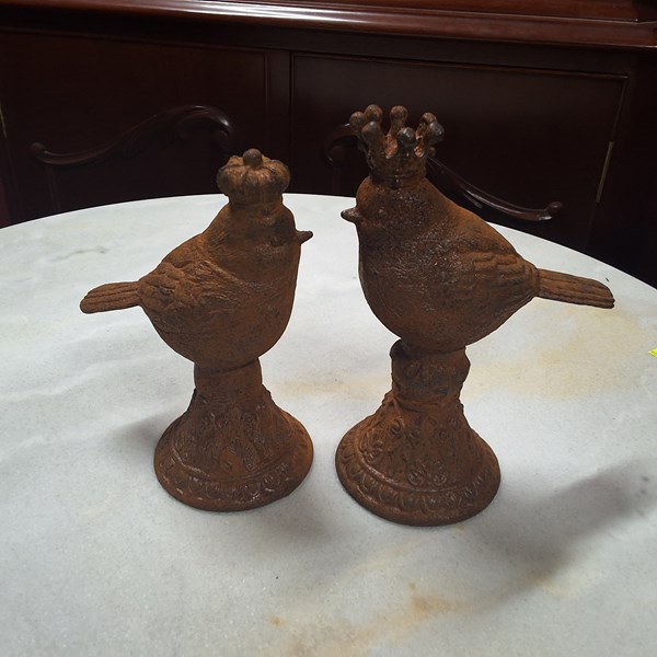 Lot 152 - GARDEN ORNAMENTS