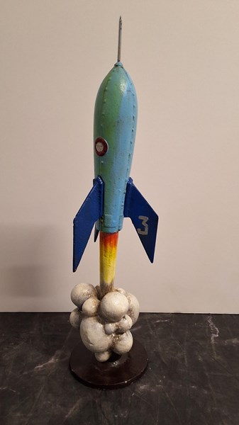 Lot 1248 - ROCKET ORNAMENT