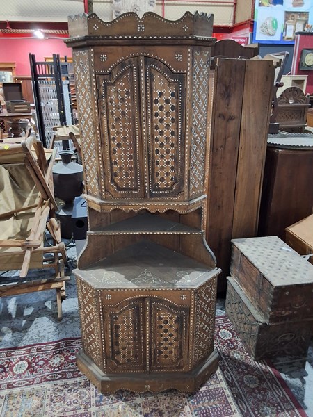 Lot 67 - CORNER CABINET