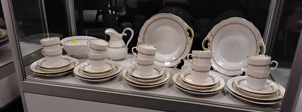 Lot 1158 - PART DINNER SERVICE