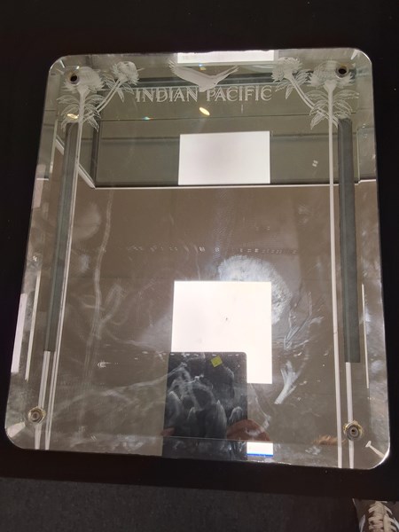 Lot 1198 - MIRROR