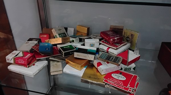 Lot 1368 - CIGARETTE PACKAGING