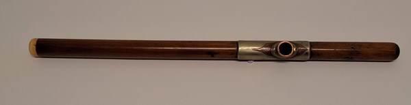 Lot 1202 - OPIUM PIPE