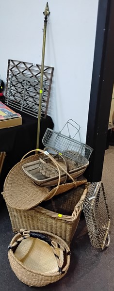 Lot 1398 - BASKETS