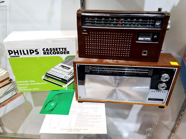 Lot 1347 - RADIOS & CASSETTE RECORDER