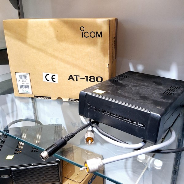 Lot 1338 - AUTOMATIC ANTENNA TUNER