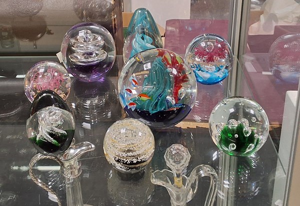 Lot 1292 - PAPERWEIGHTS