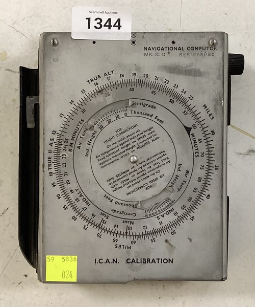 Lot 1344 - NAVIGATIONAL COMPUTER
