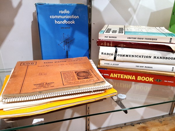 Lot 1355 - AMATEUR RADIO BOOKS