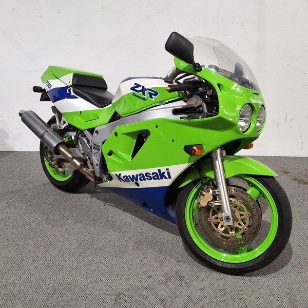 Lot 16 - KAWASAKI ZXR750