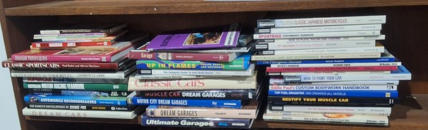 Lot 58 - BOOKS