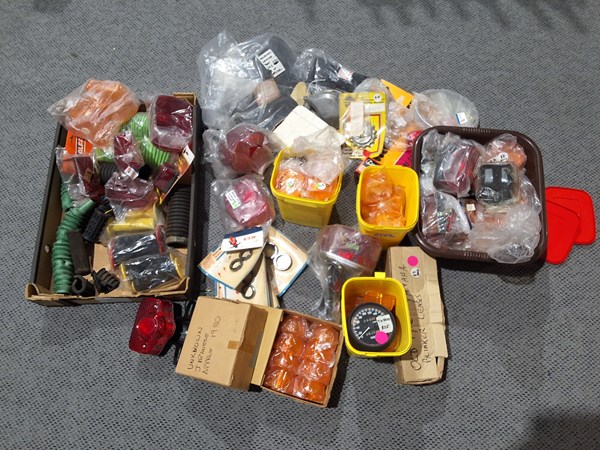 Lot 33 - MOTORCYCLE PARTS