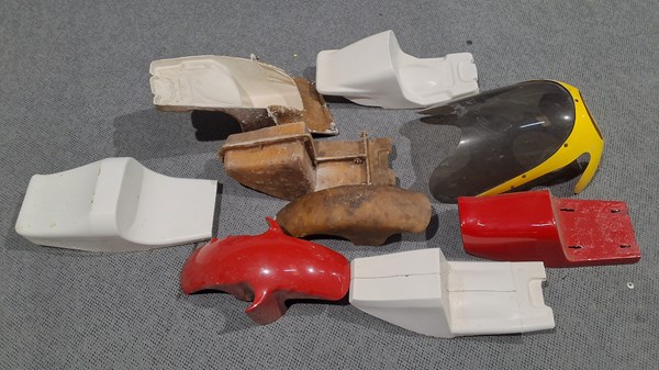 Lot 32 - FAIRING MOULDS
