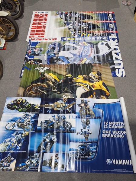 Lot 37 - BANNERS