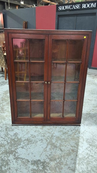 Lot 150 - DISPLAY CABINET