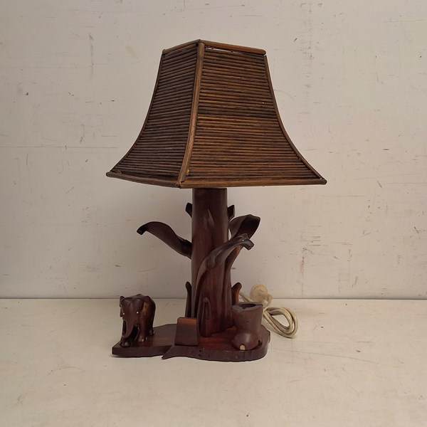 Lot 1482 - TABLE LAMP