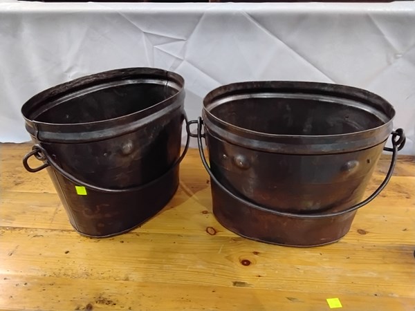Lot 94 - BUCKETS
