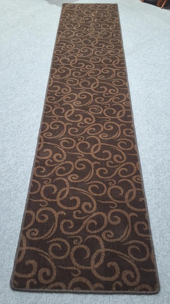 Lot 320 - HALL RUNNER