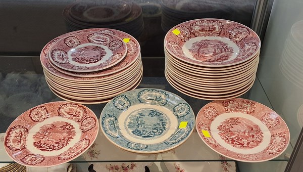 Lot 1268 - 19TH CENTURY PLATES