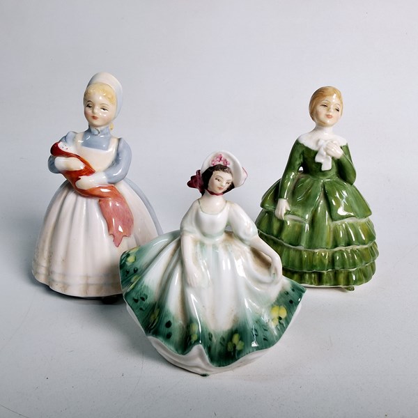 Lot 1264 - ROYAL DOULTON FIGURES