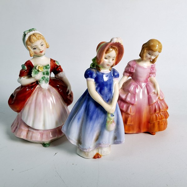 Lot 1262 - ROYAL DOULTON FIGURES