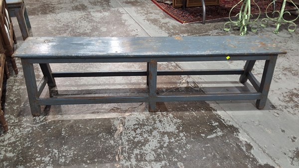 Lot 63 - BENCH