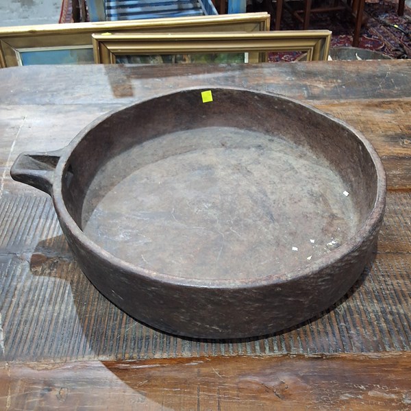 Lot 151 - BIRD BATH