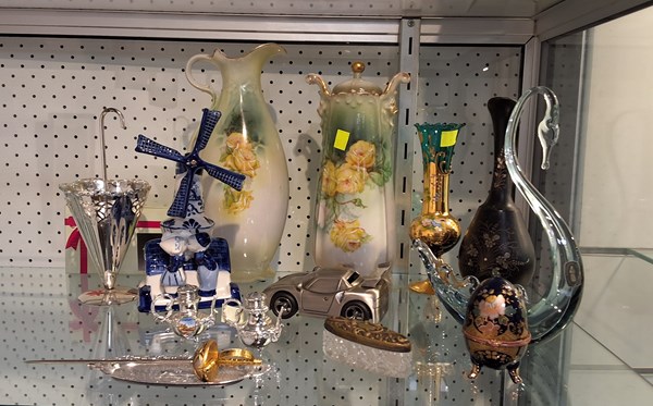 Lot 1436 - COLLECTABLES