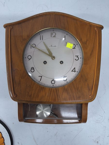 Lot 1191 - WALL CLOCK