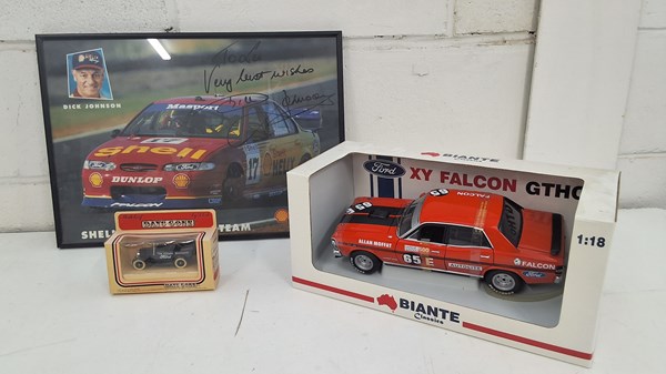 Lot 1306 - MOTORING LOT