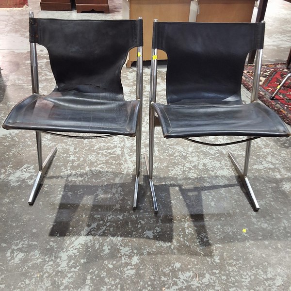 Lot 12 - CHAIRS
