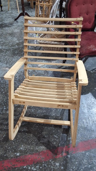 Lot 138 - SLOT ROCKER
