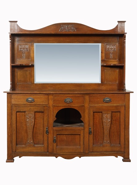 Lot 16 - SIDEBOARD
