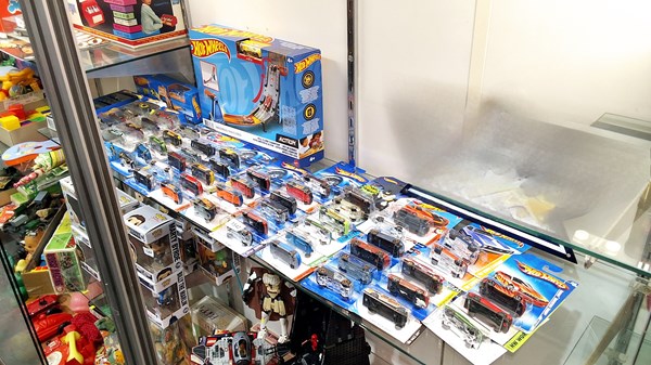 Lot 1542 - HOT WHEELS