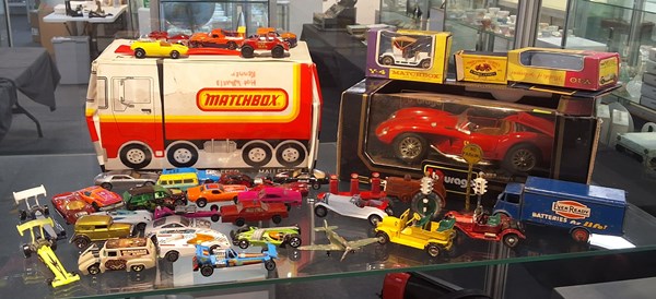 Lot 1491 - TOY CARS