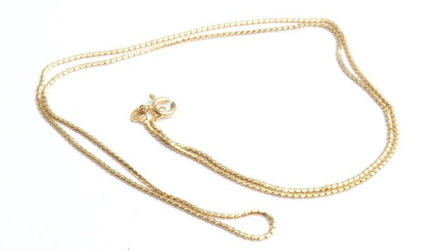 Lot 1007 - GOLD NECKLACE