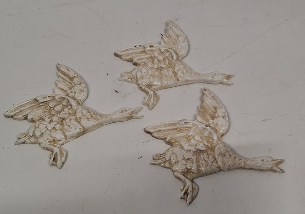 Lot 1342 - DUCK WALL DECOR