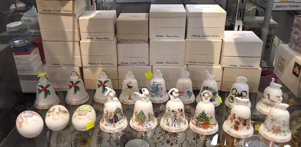 Lot 1486 - CHRISTMAS BELLS & EASTER EGGS