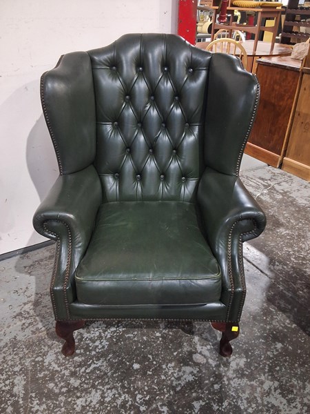 Lot 179 - ARMCHAIR
