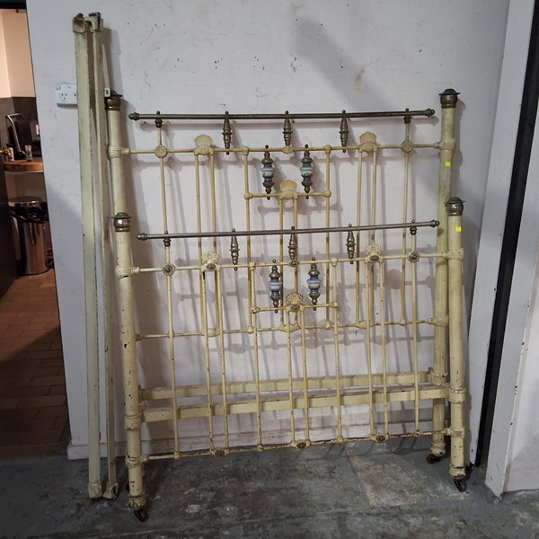 Lot 387 - VINTAGE DOUBLE BED FRAME