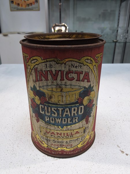 Lot 1103 - INVICTA CUSTARD POWDER TIN