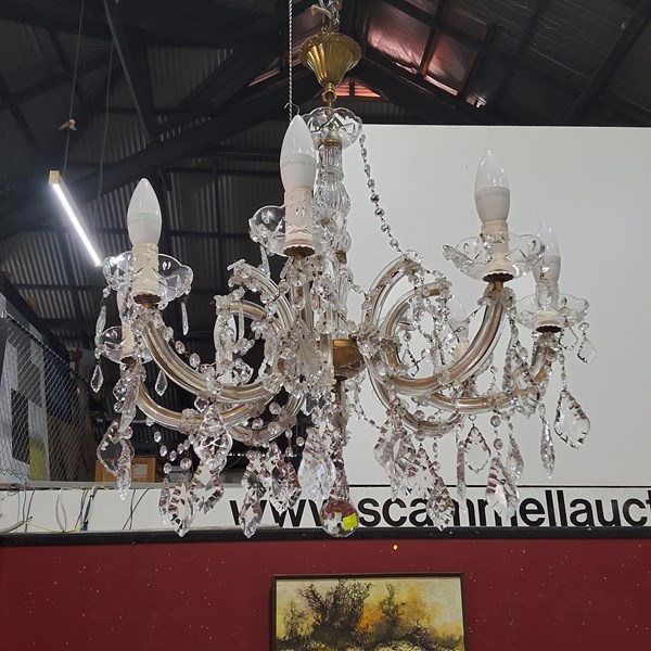 Lot 47 - CHANDELIER